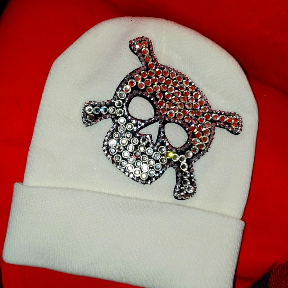 Gem sugar skull beanie